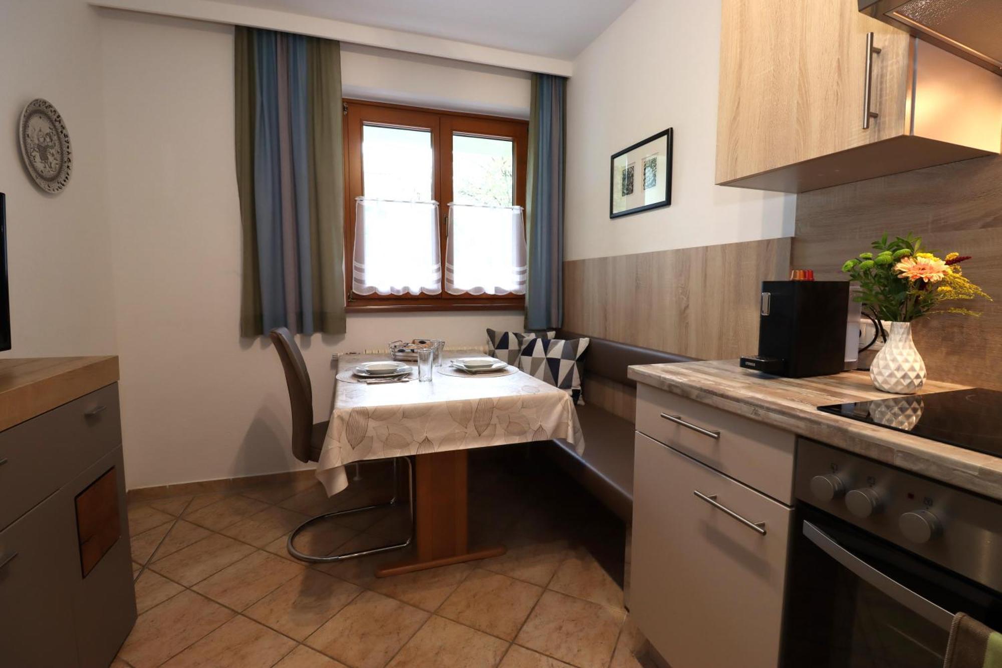 Appartement Dallavia Unterleibnig الغرفة الصورة
